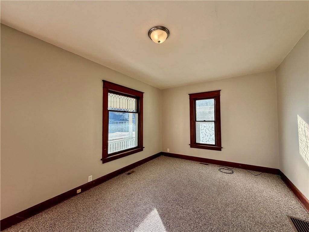 2619 Sacramento Street — photo 7
