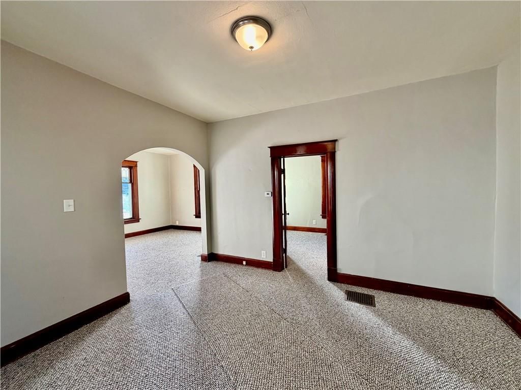 2619 Sacramento Street — photo 8