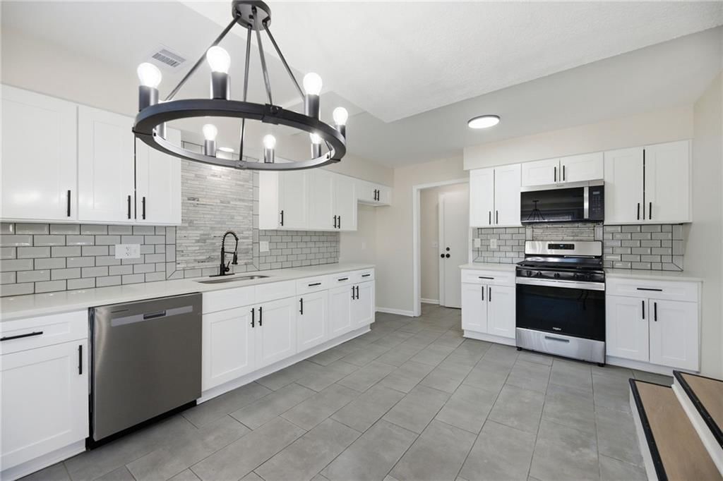 7918 Southview Drive — photo 6