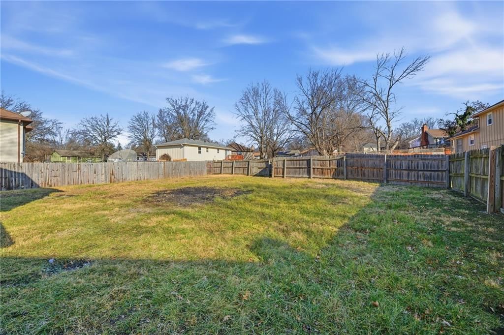 7918 Southview Drive — photo 33