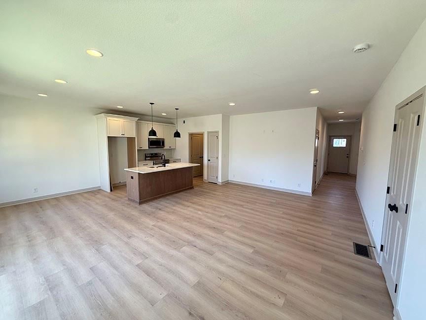 1705 Johnston Street — photo 7
