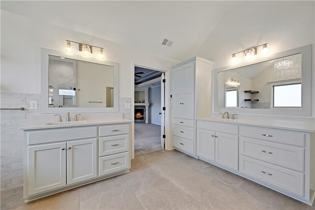 16808 Bluejacket Street — photo 47