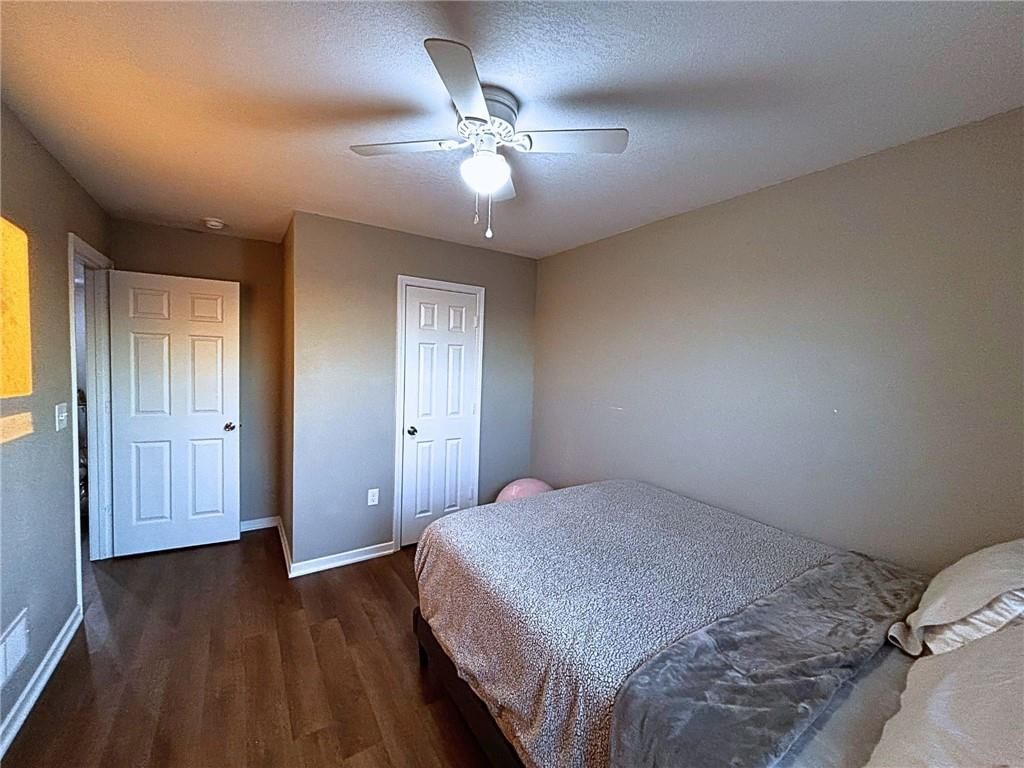 709 S Holden Street — photo 6