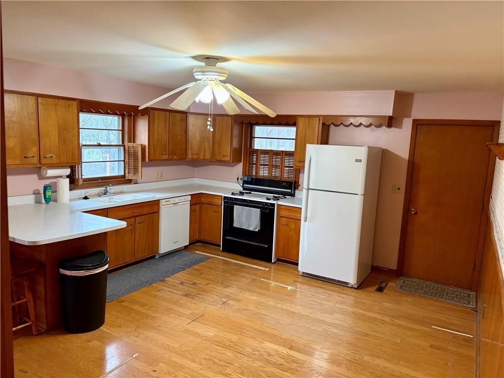 707 Laurel Drive — photo 7