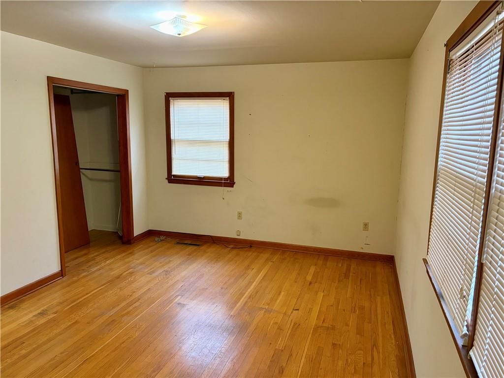707 Laurel Drive — photo 13