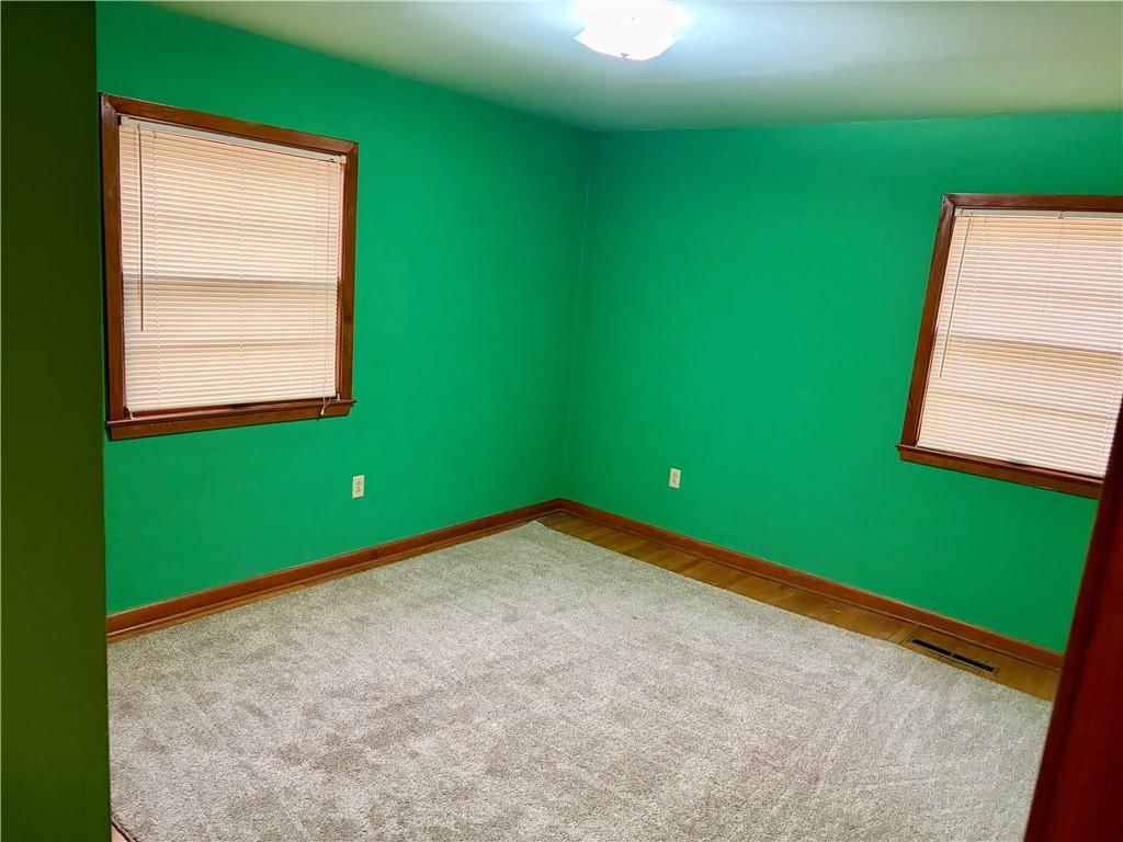 707 Laurel Drive — photo 14