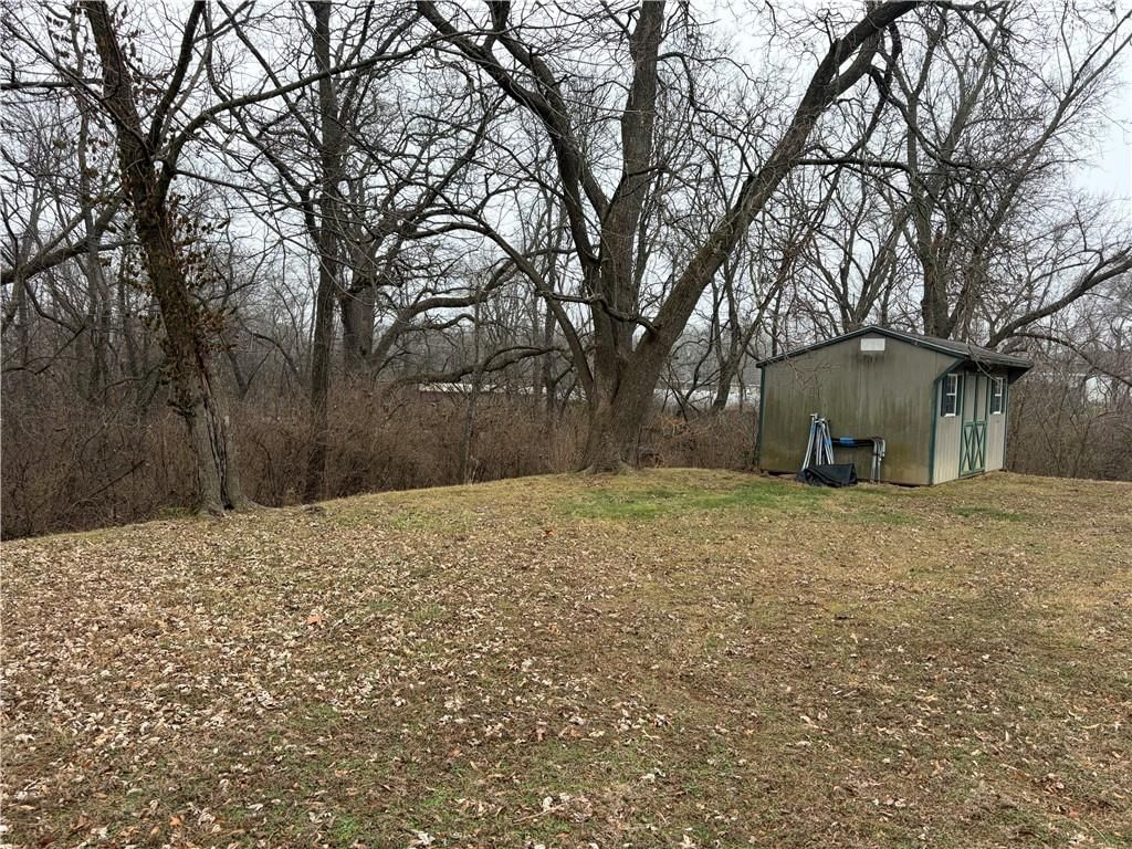 707 Laurel Drive — photo 25