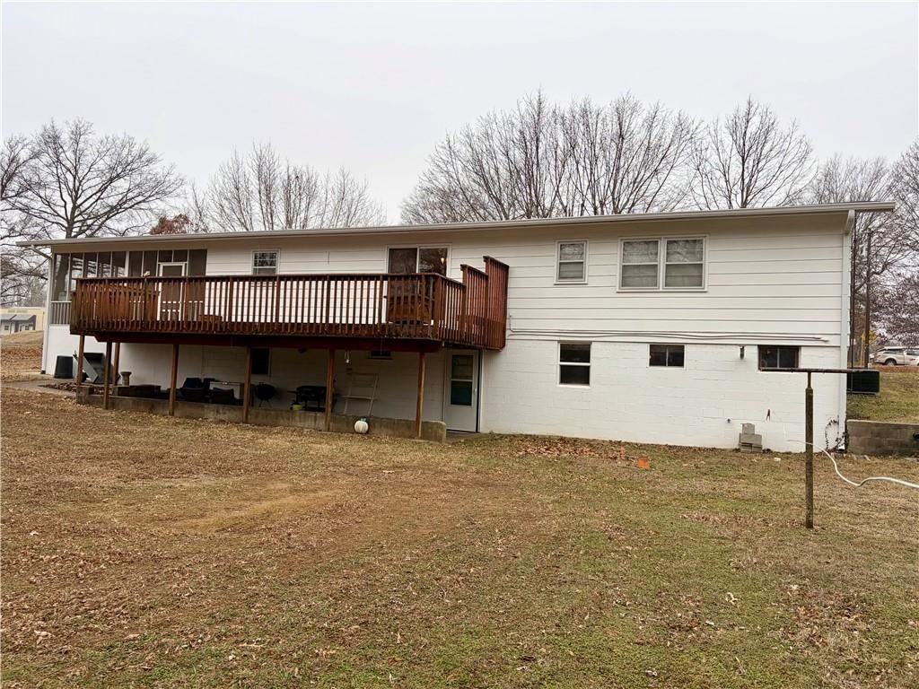 707 Laurel Drive — photo 27