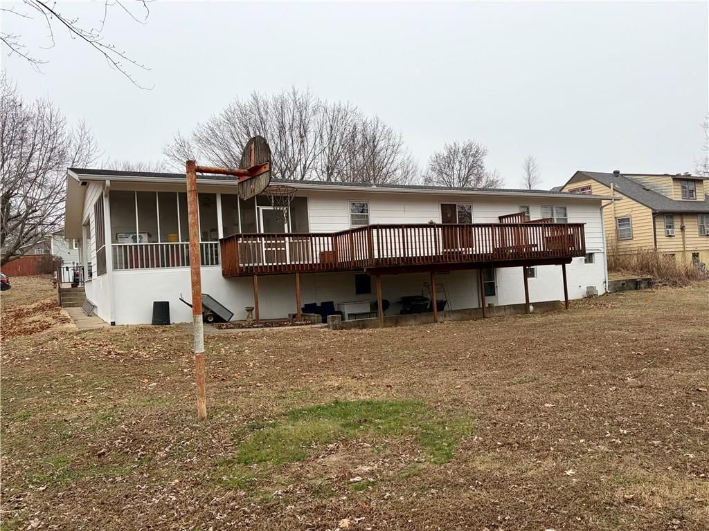 707 Laurel Drive — photo 28