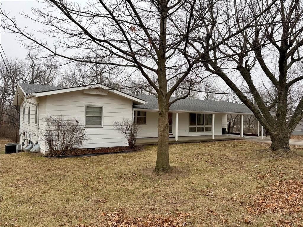 707 Laurel Drive — photo 31