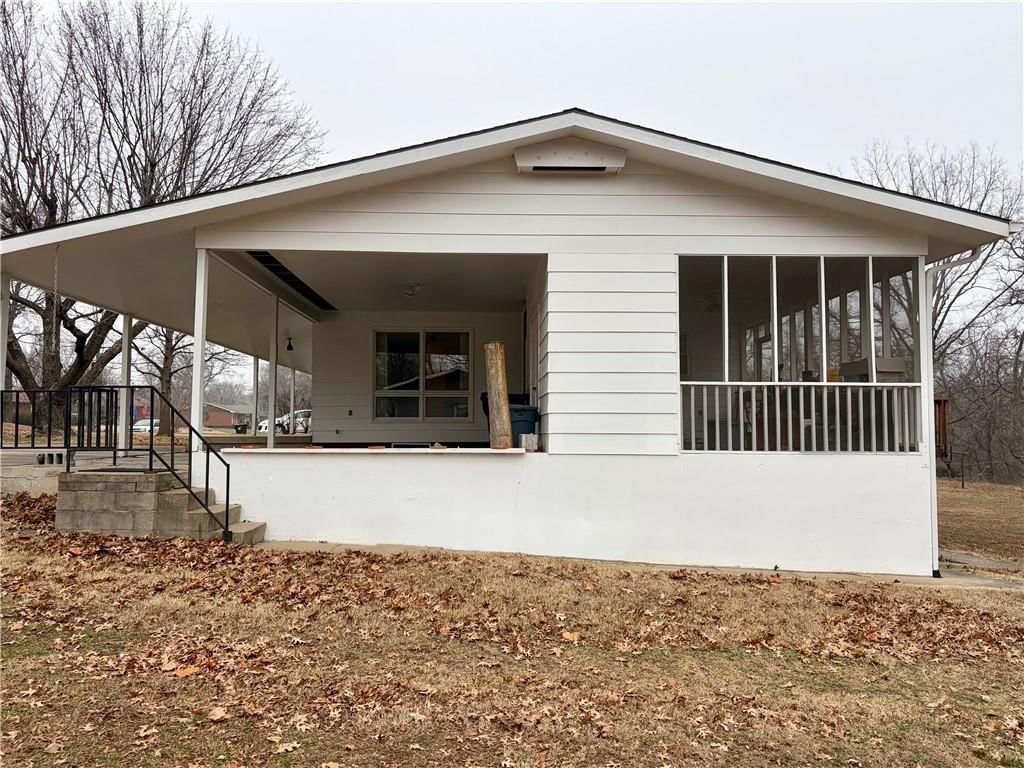 707 Laurel Drive — photo 34