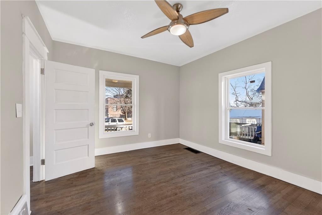 314 N Topping Avenue — photo 7