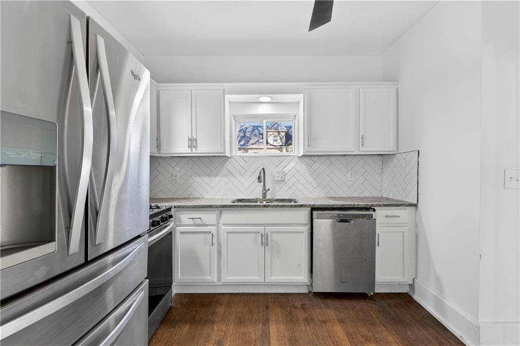314 N Topping Avenue — photo 15