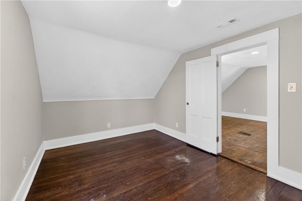 314 N Topping Avenue — photo 18