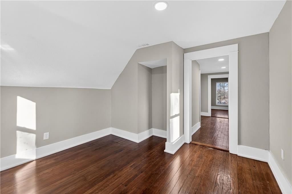 314 N Topping Avenue — photo 24