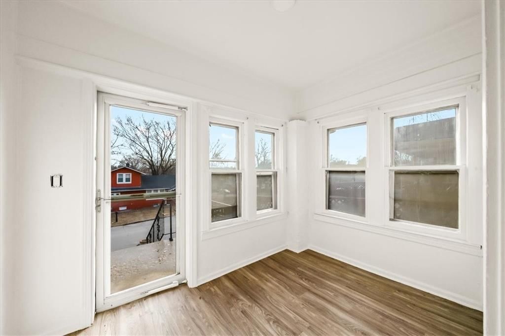 1228 Orville Avenue — photo 4