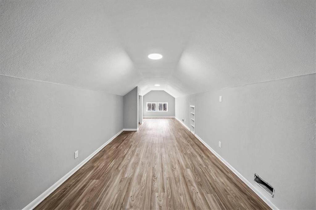 1228 Orville Avenue — photo 20