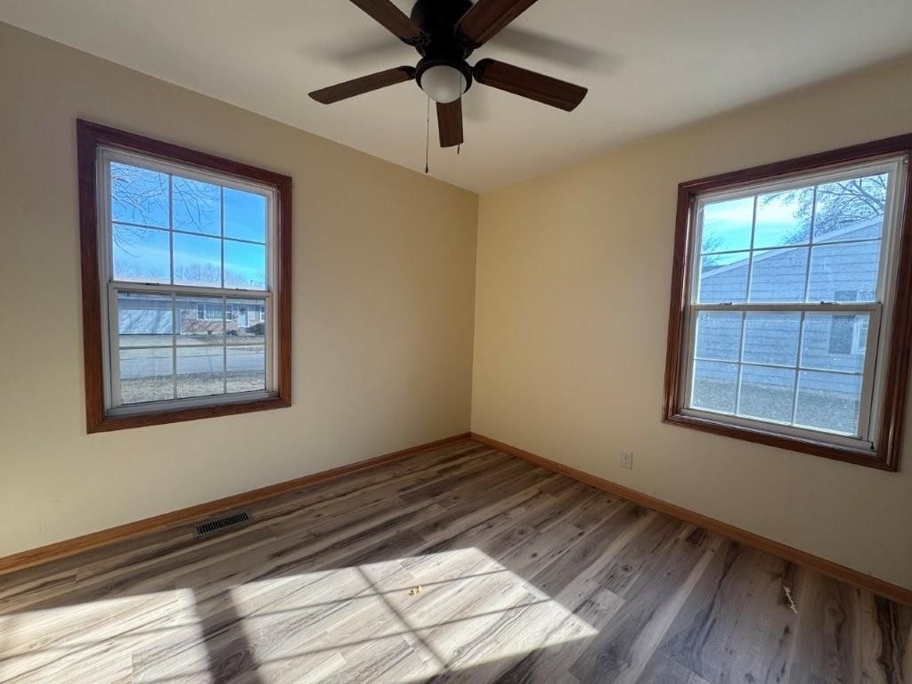 1120 N Redwood Drive — photo 6