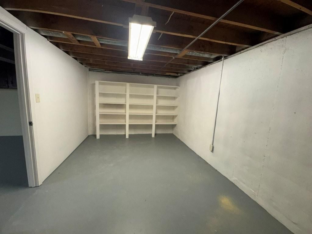 1120 N Redwood Drive — photo 12