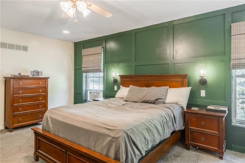 2906 NE Russell Road — photo 14
