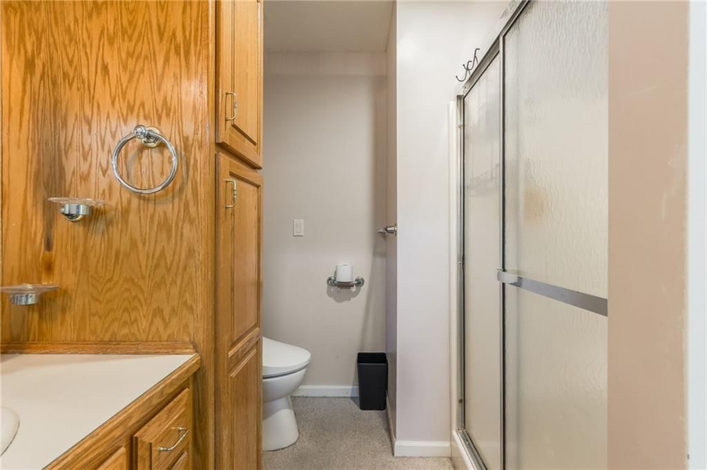 2906 NE Russell Road — photo 18