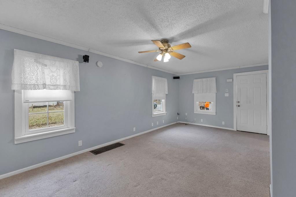 6620 Carnegie Street — photo 7