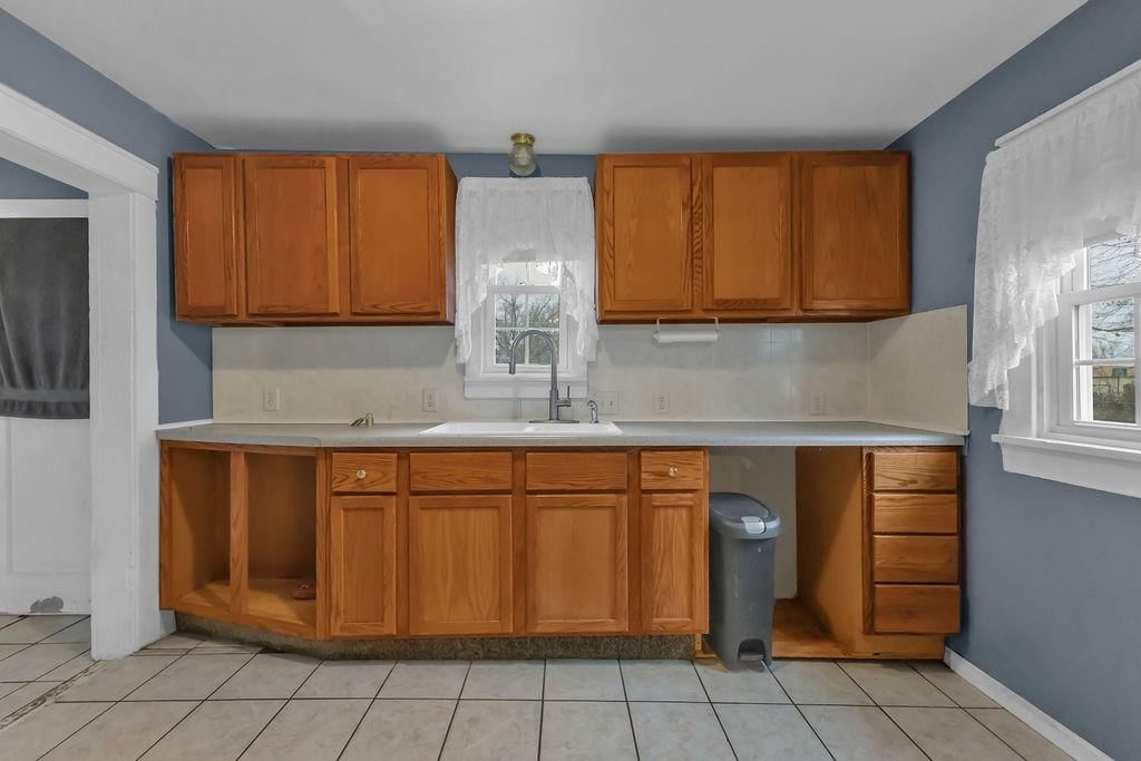 6620 Carnegie Street — photo 16