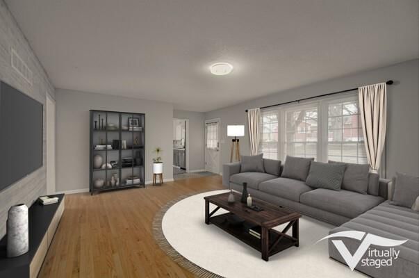 8725 N Boone Street — photo 3