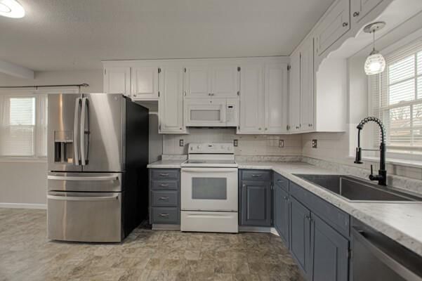 8725 N Boone Street — photo 11