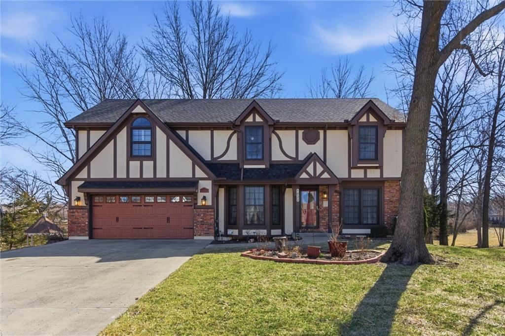 1033 Oxford Court — photo 15