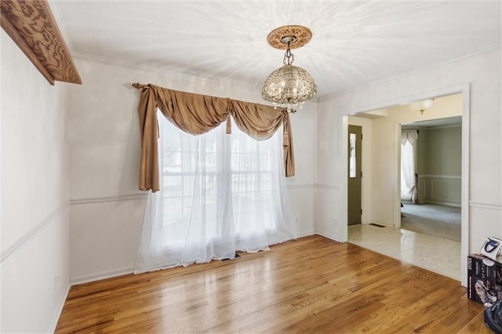 1033 Oxford Court — photo 21