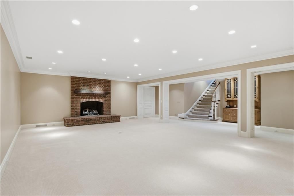 17960 Bond Street — photo 40
