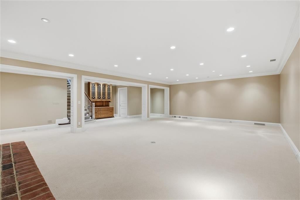 17960 Bond Street — photo 41