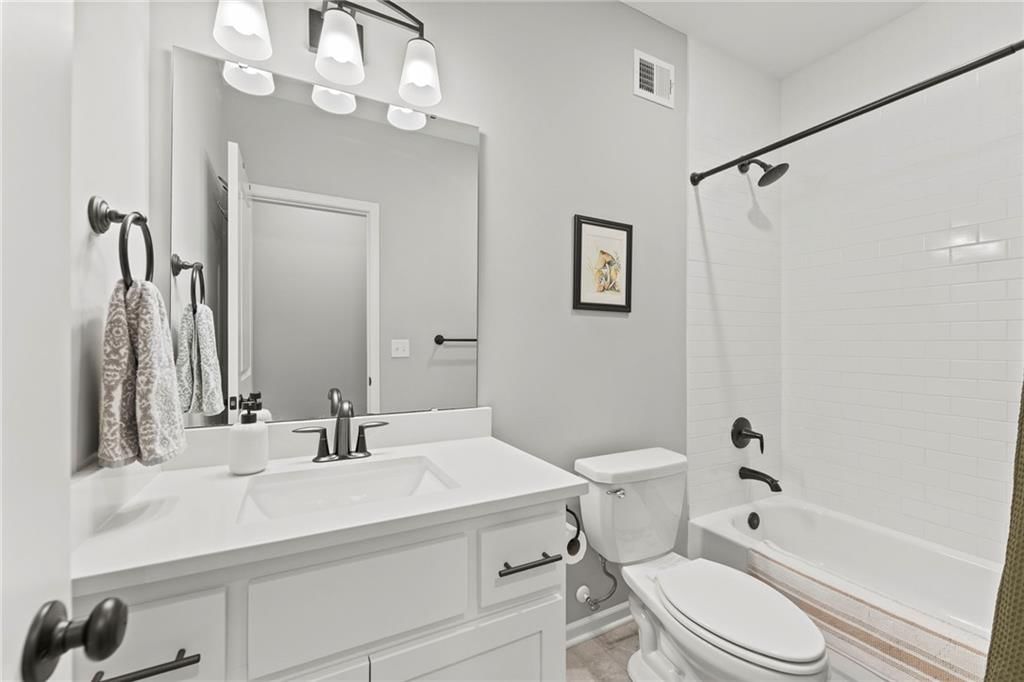 140 Briar Valley Lane — photo 12