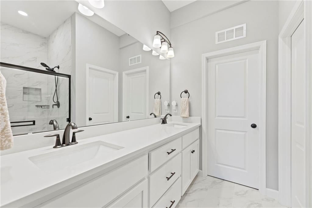 140 Briar Valley Lane — photo 18