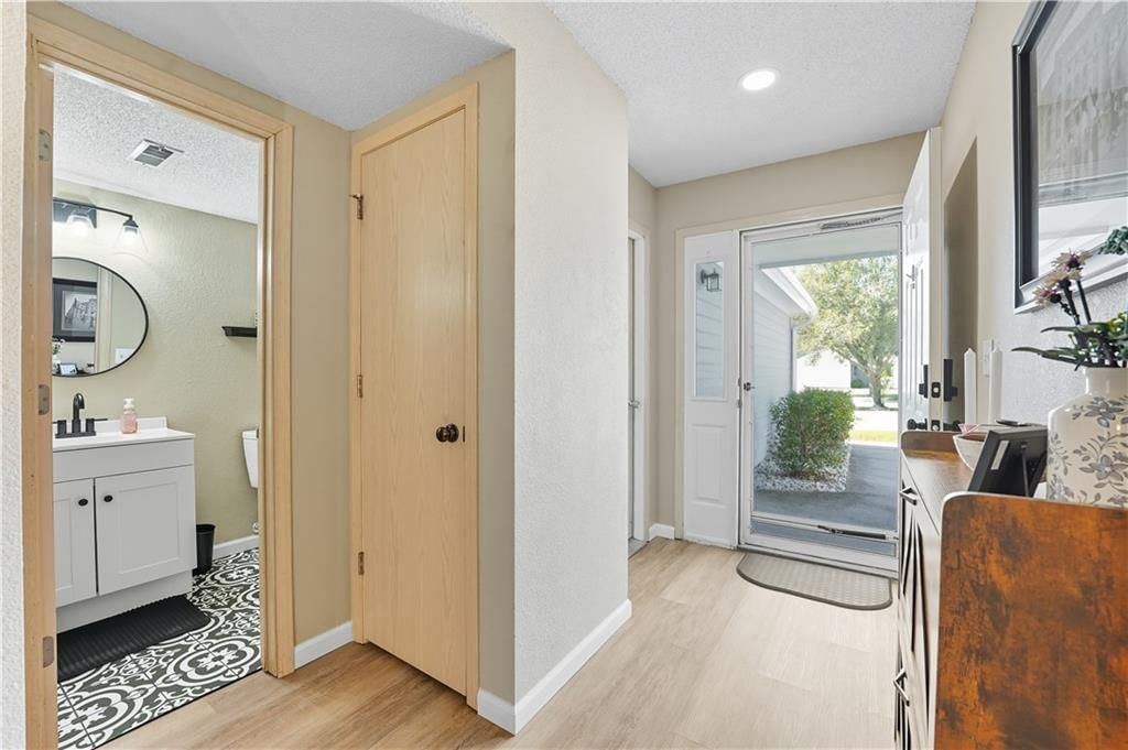 5623 NW Sunrise Meadow Circle — photo 4