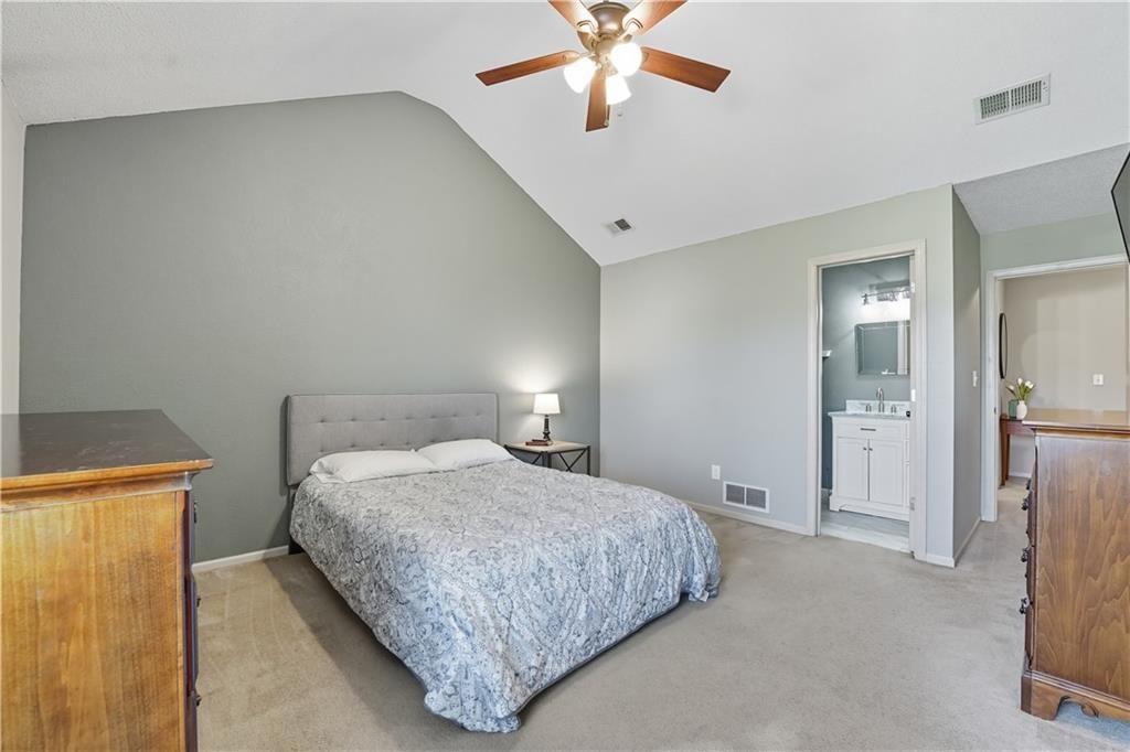 5623 NW Sunrise Meadow Circle — photo 18