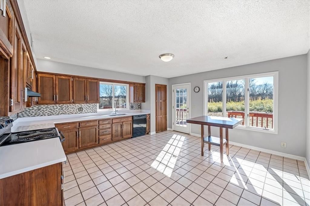 6835 NW 136th Street — photo 17