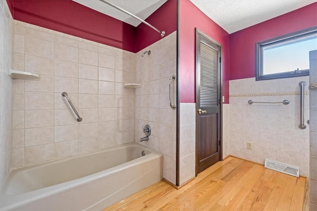 6835 NW 136th Street — photo 26