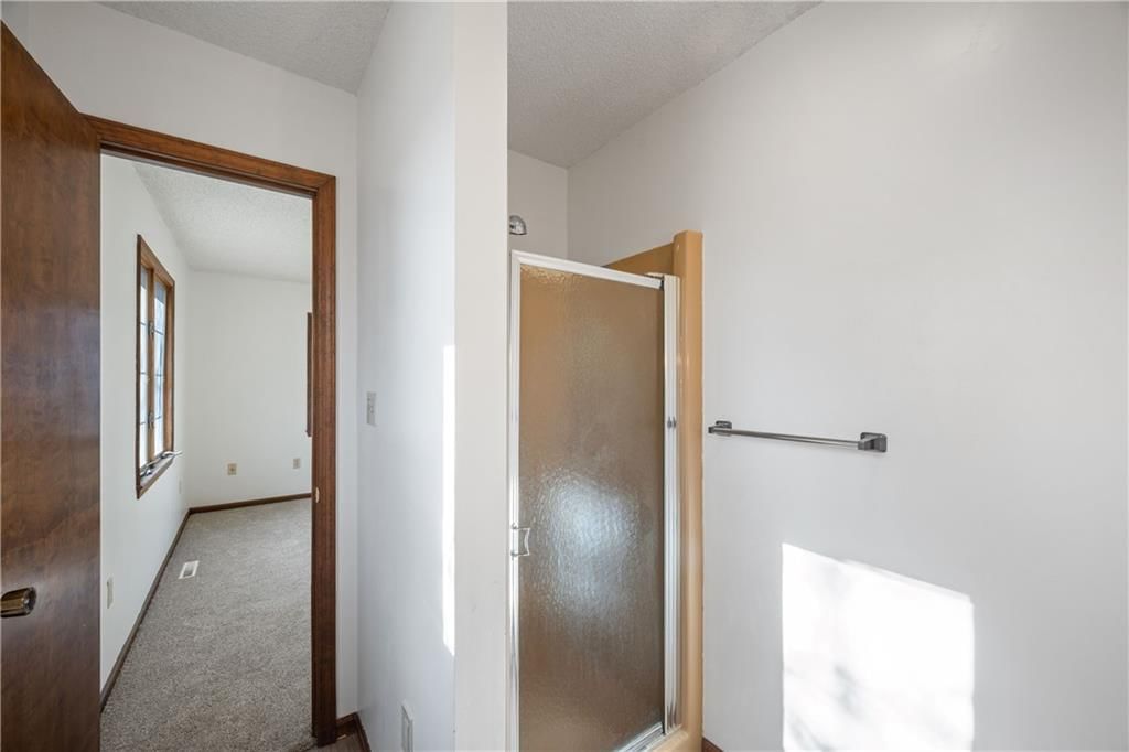 603 Lakeside Court — photo 26