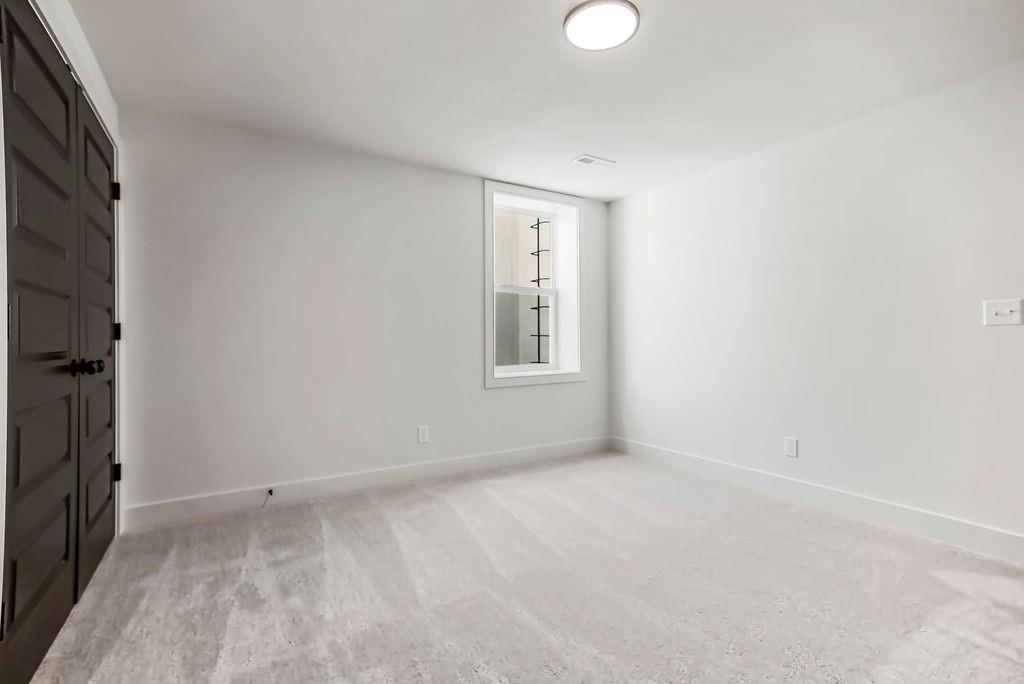 15637 W 165th Street — photo 28