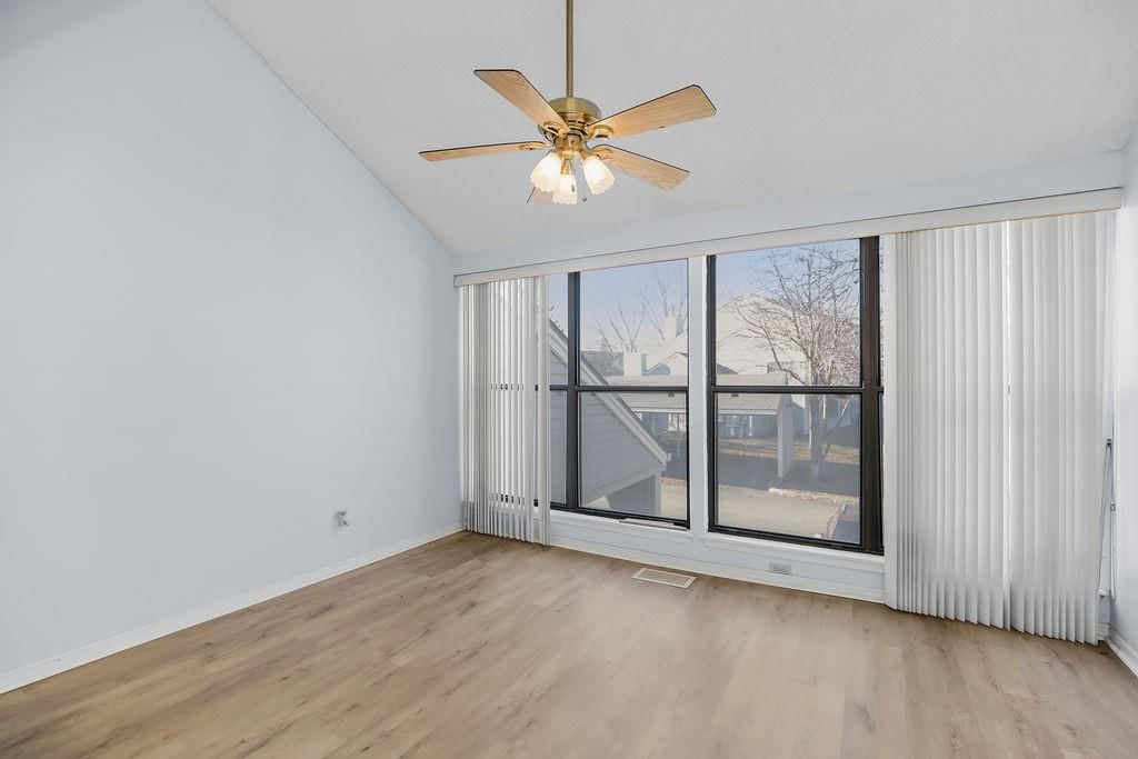 8757 W 106th Terrace — photo 8