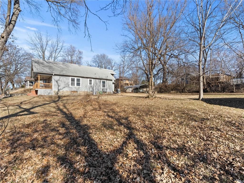 447 N Hardesty Avenue — photo 2