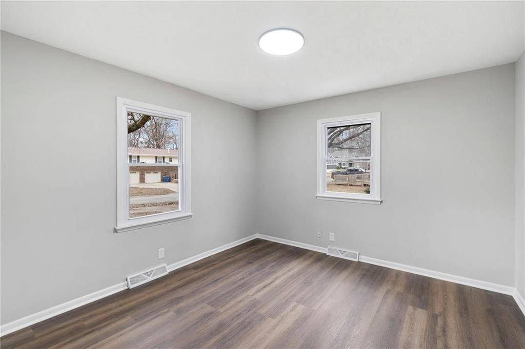 805 Howard Lane — photo 21