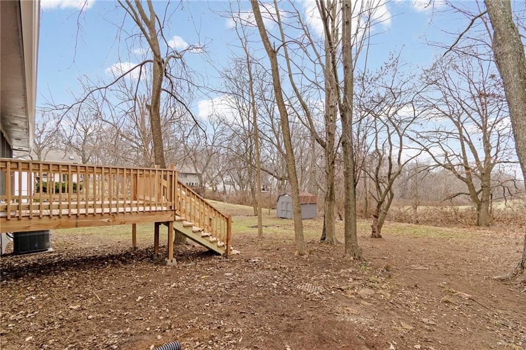 805 Howard Lane — photo 27