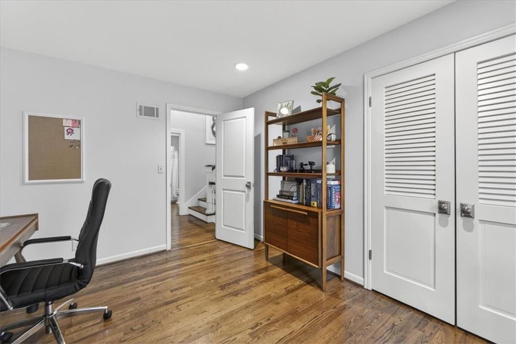 9815 Belinder Road — photo 34