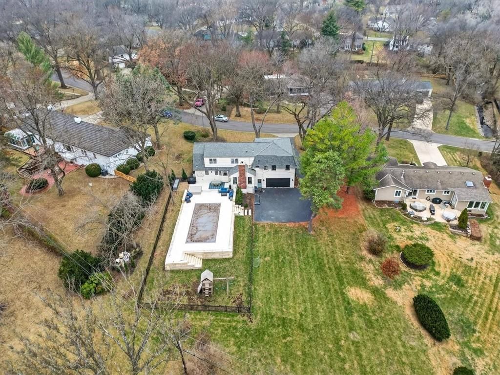 9815 Belinder Road — photo 74
