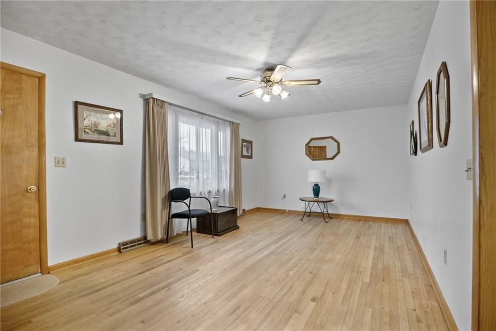 710 Kitty Street — photo 4