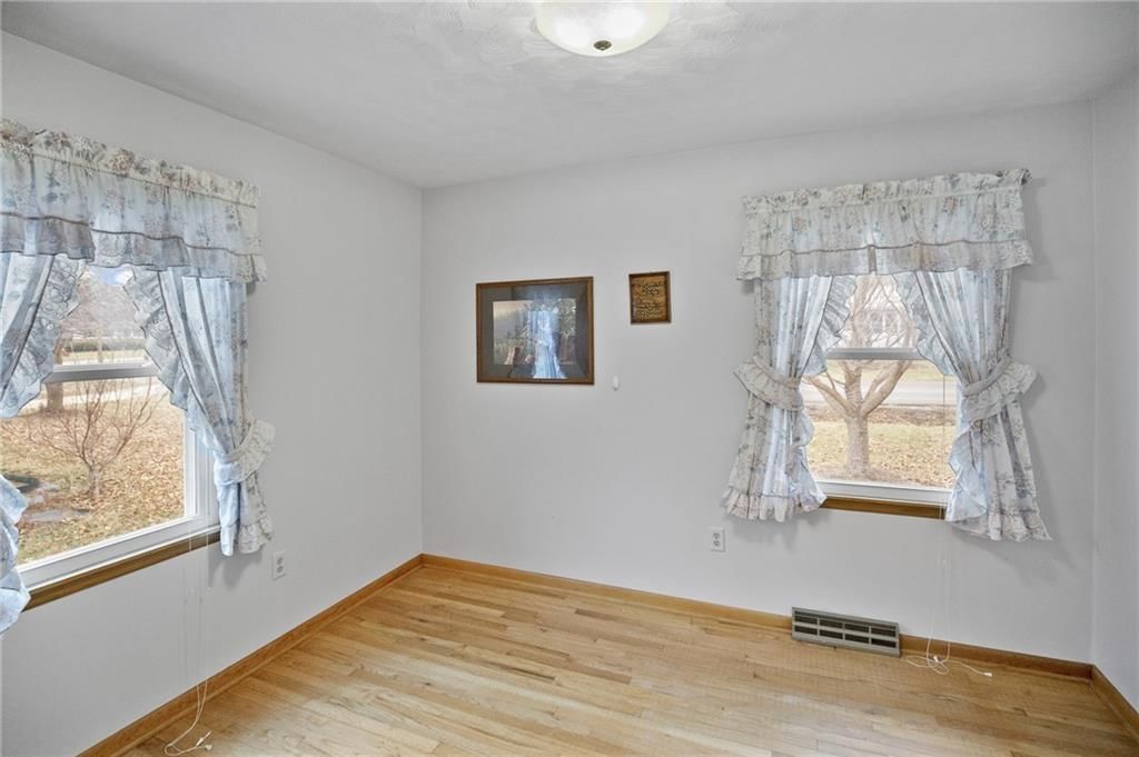 710 Kitty Street — photo 17