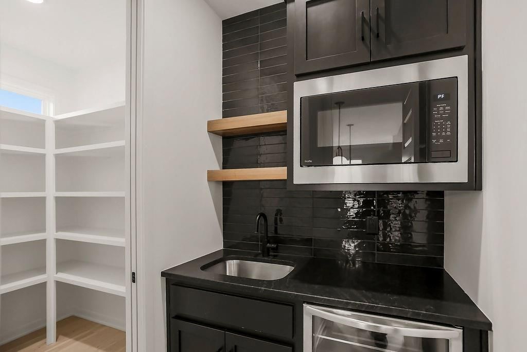 16506 S Loiret Street — photo 10